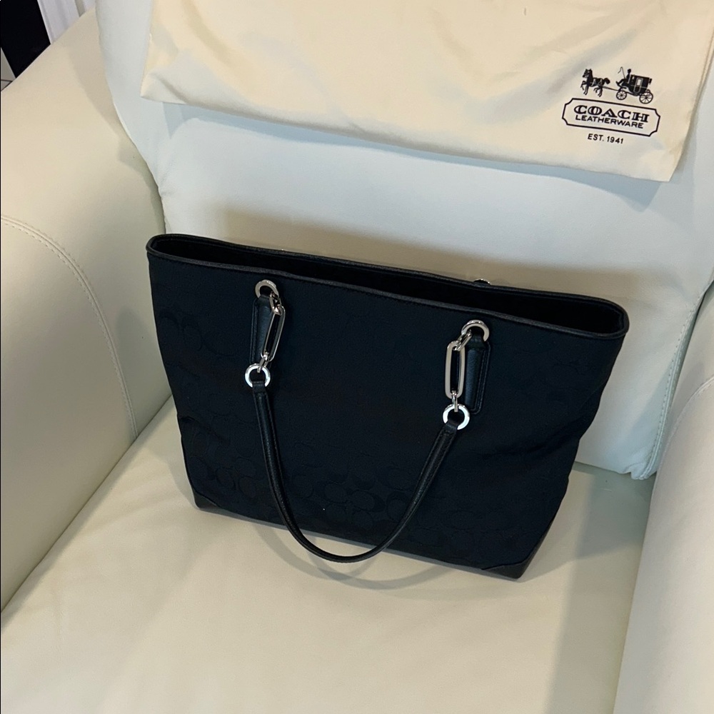 Coach 28601 Black Signature Tote Bag NEW WITH TAGS